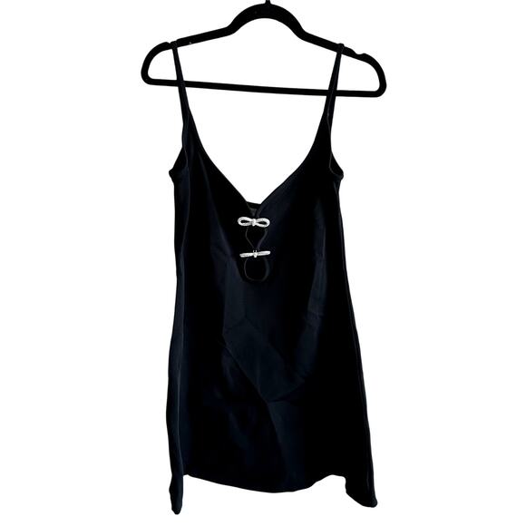 Mach & Mach Crystal Bow Embellished Dress - Picture 2 of 6